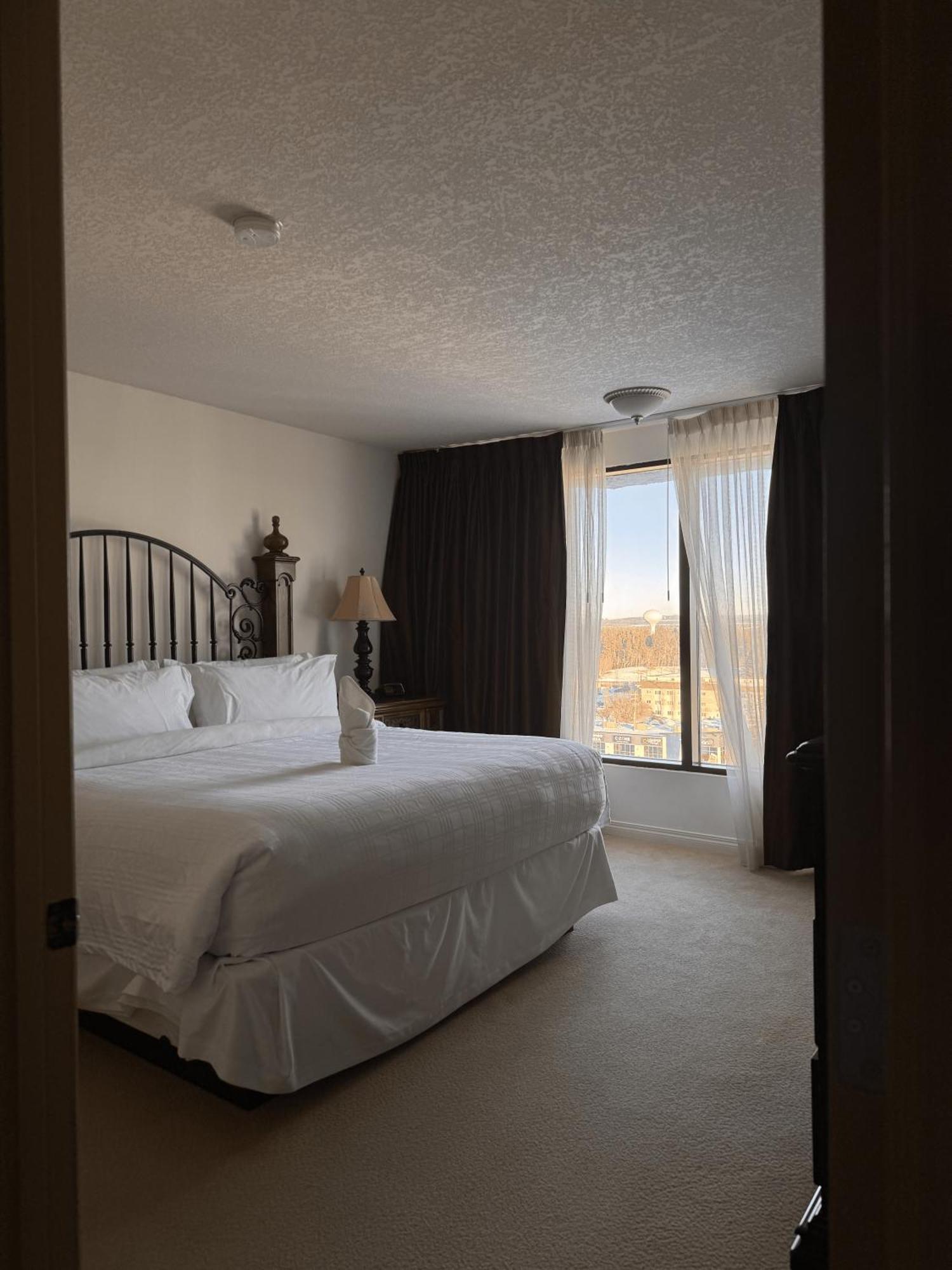 Red Deer Resort & Casino Екстер'єр фото