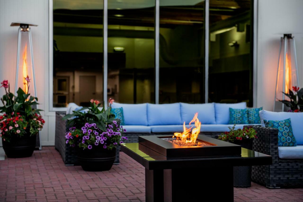 Red Deer Resort & Casino Екстер'єр фото